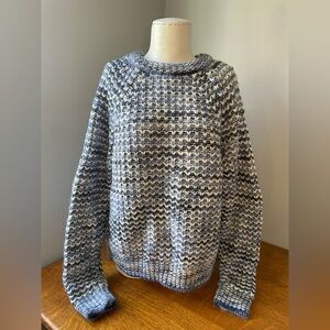 Gap Women's XS Crewneck Multicolor Blue White Sweater Pullover Wool Oversized